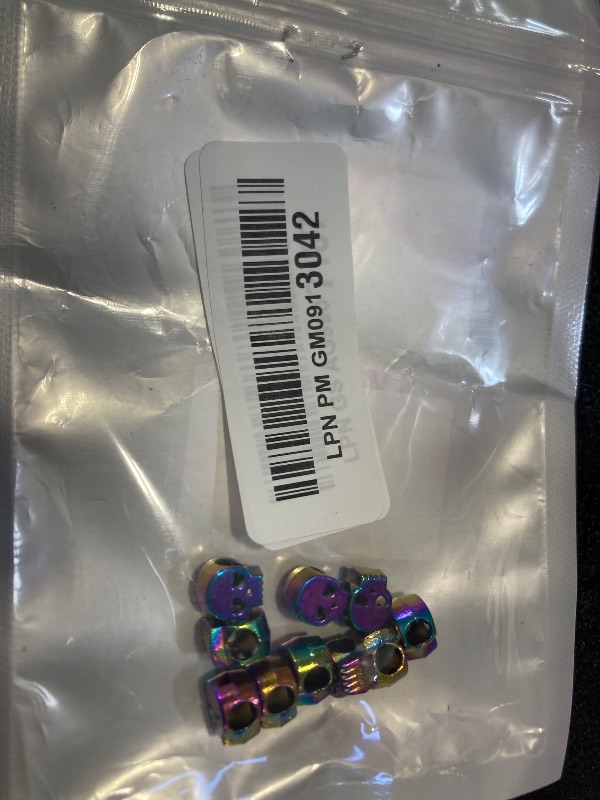 Photo 1 of 10 pc beads 