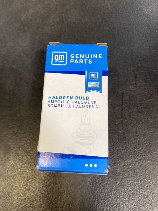 Photo 1 of ACDelco GM Original Equipment 19351924 Headlight Bulb