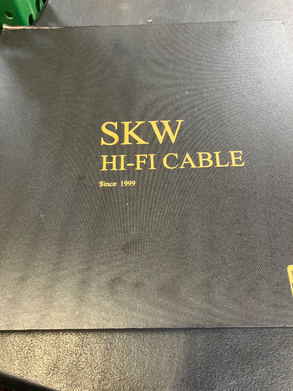 Photo 1 of SKW Single Audiophile Speaker Cable,Convertible Banana Spade Gold Plated Connector,Nylon Braid,HiFi Quality Cable(16.4ft/5M,1 Cable for 1 Speaker)
