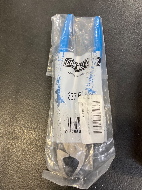 Photo 1 of Channellock Diagonal Cutting Plier 337 - Precision Sidecutters, Wirecutters - 7 in