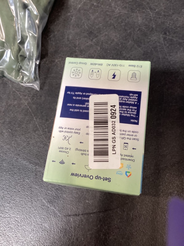 Photo 1 of Lightinginside Matter Candelabra Smart Light Bulbs 60W Equivalent, Candle E12 LED Bulb Compatible with Alexa/Siri/Apple Home/Google Home/SmartThings, RGBCW, 2.4G WiFi, ETL Listed, Hub Required, 4PCS