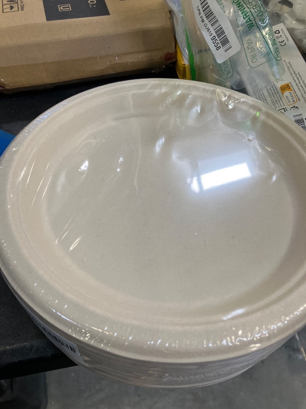 Photo 1 of GREENESAGE Disposable Paper Plates 9 inch, 50 Pack 100% Compostable, Brown