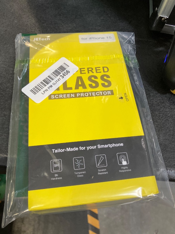 Photo 1 of JETech Privacy Screen Protector for iPhone 15, 2-Pack