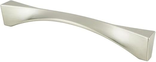 Photo 1 of 160 mm CC Spiral Pull with Brushed Nickel