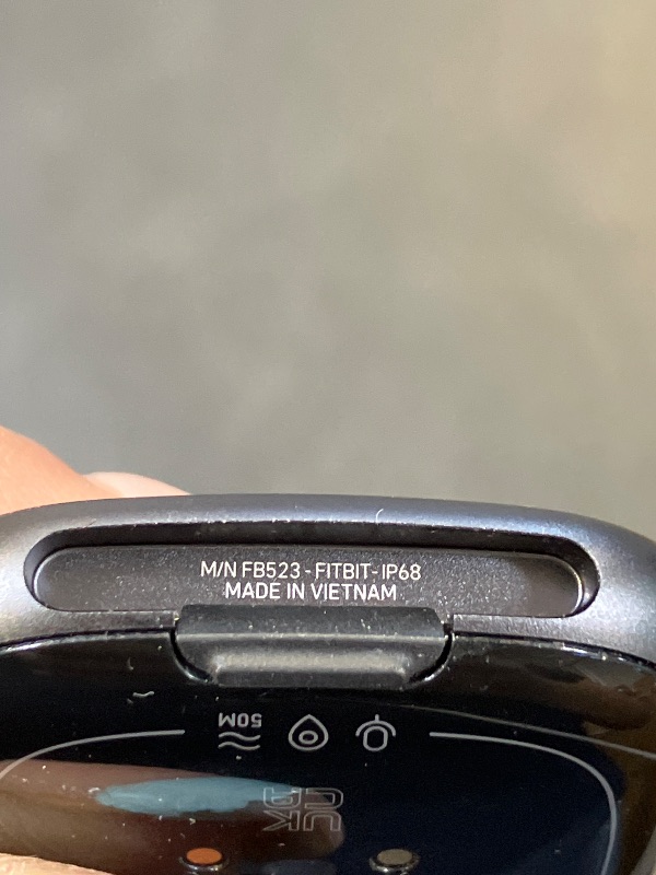Photo 1 of Fitbit Versa 4 Fitness Smartwatch with Daily Readiness - 3-Month Google Health Premium Membership Included - GPS, 24/7 Heart Rate, 40+ Exercise Modes, Sleep Tracking - Black/Graphite