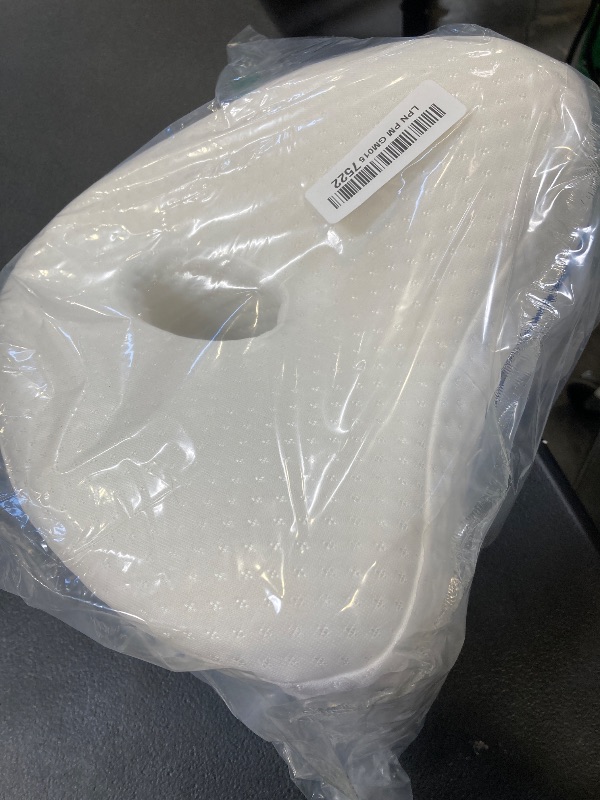 Photo 1 of Vertdens Leg Pillow, Knee Pillow for Side Sleepers, Leg Pillows for Sleeping, Knee Cushion for Sleeping,Suitable for Relieving Leg, Back, Knee Pain