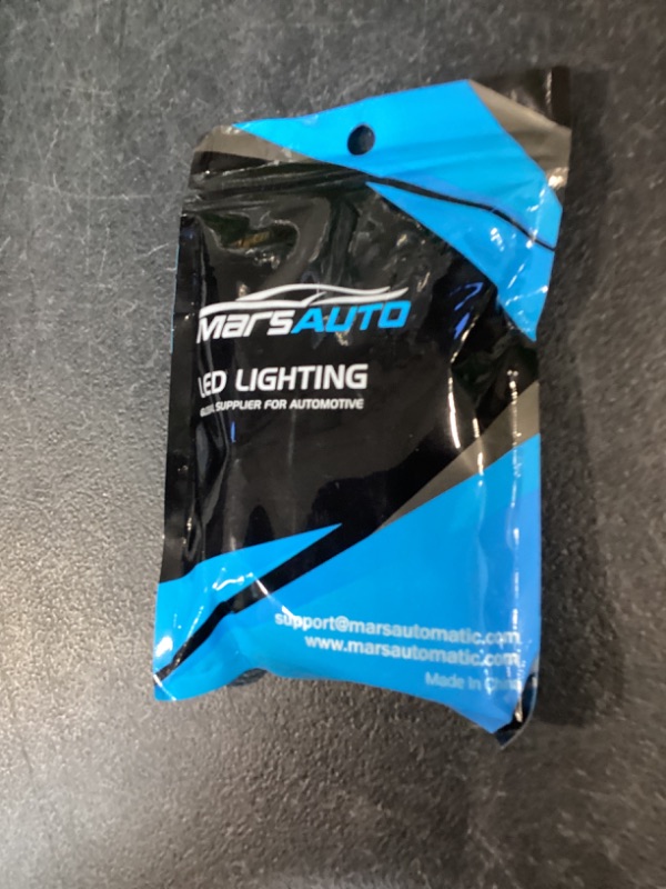Photo 1 of Marsauto H3 Fog Light Bulb, 600% High Bright H3ll H3 Led Fog Lights 12,000LM 6500K White Strong Penetration,1:1 Mini Szie Plug & Play Fog Bulb for Car, Truck, SUV, Pack of 2