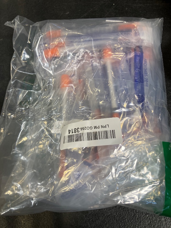 Photo 1 of 1ml/cc 31G 1/2" Jeringa, U-100 Lab Tools, Individual Wrapped 25 Pack