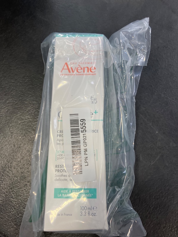 Photo 1 of Avène Cicalfate+ Restorative Protective Cream, Face Moisturizer, Skin Face Cream, Body Cream for Sensitive Skin, Helps Restore Skin Barrier, Restorative Cream, Safe for Infants, Kids & Adults