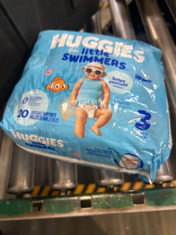 Photo 1 of Huggies Little Swimmers Disposable Swimpants - Small - 20 Count - 2 PACKS