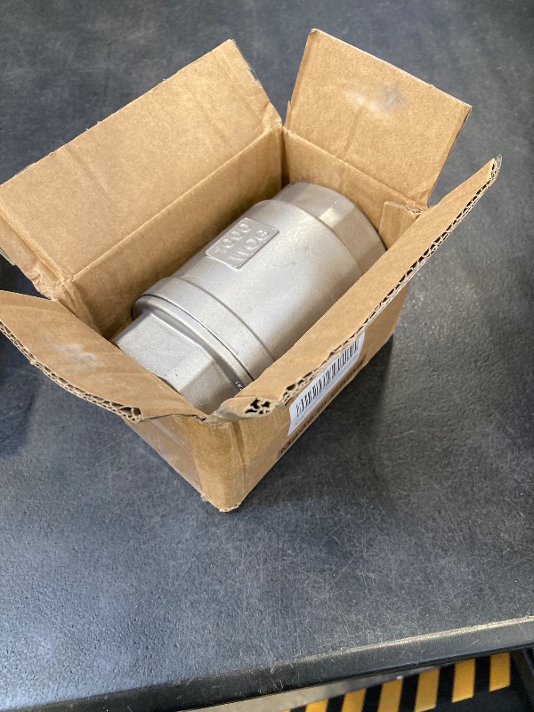 Photo 1 of 2 Inch Vertical Check Valve SUS304 Spring Loaded Check Valve in-line Low Cracking Pressure CF8M WOG 1000
