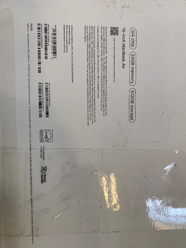 Photo 1 of Apple 2025 MacBook Air 15-inch Laptop with M4 chip: Built for Apple Intelligence, 15.3-inch Liquid Retina Display, 24GB Unified Memory, 512GB SSD Storage, 12MP Center Stage Camera, Touch ID; Starlight