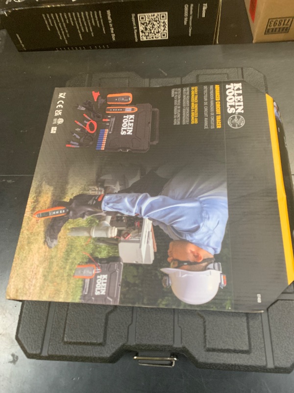 Photo 1 of Klein Tools ET450 Advanced Underground Circuit Breaker Finder and Wire Tracer Kit for Energized and Non-Energized Breakers, Fuses, and Wires