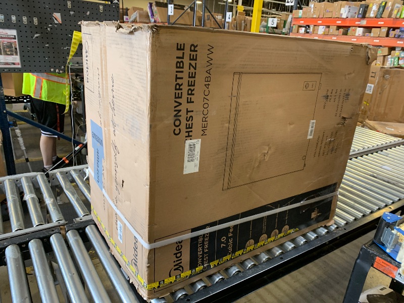 Photo 1 of Midea 7 cu. ft. Convertible Chest Freezer and Refrigerator with Removable Storage Basket, White (factory sealed) 