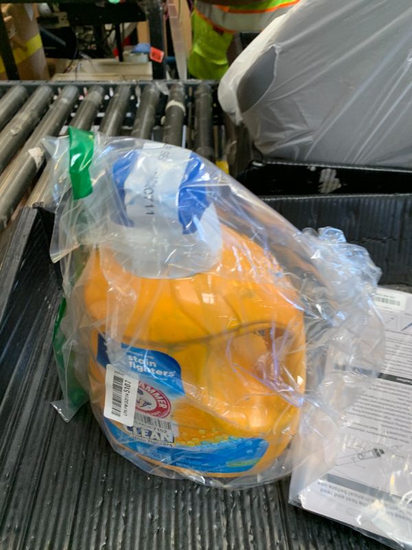Photo 1 of ARM & HAMMER Plus OxiClean Clean Meadow, 77 Loads Liquid Laundry Detergent, 100.5 fl oz