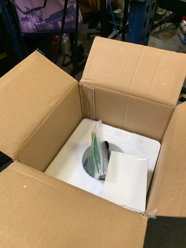 Photo 1 of Condenser Fan Motor Replacement for Carrier 5KCP39BGS069S #3S001, #GE3907 Genteq Bryant Payne Dayton AC/Air Conditioner 1/10 HP 1100 RPM 208-230V 60HZ 48 Frame with Capacitor OEM Upgraded LEUNGOO