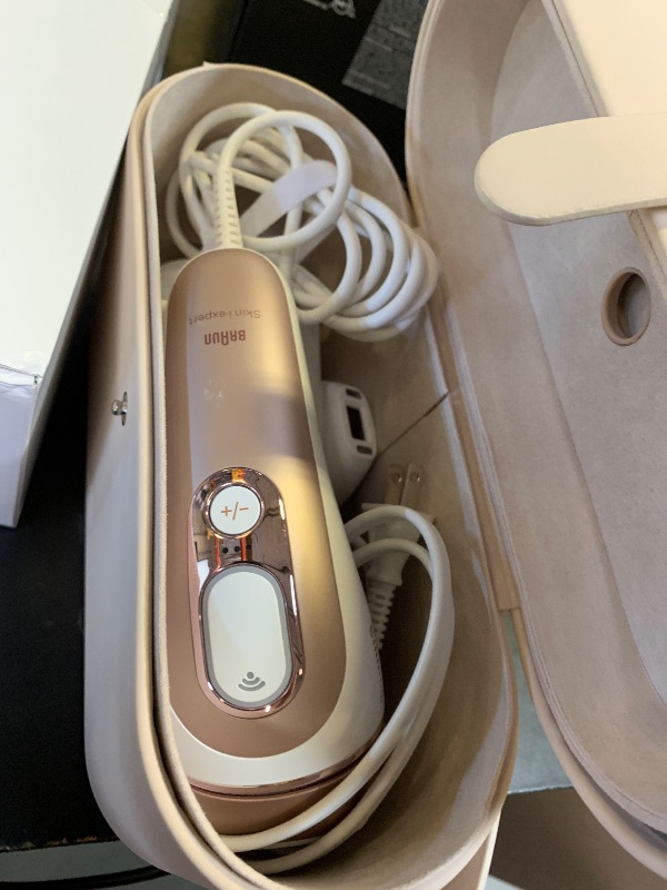 Photo 1 of Braun Smart IPL, Skin i·Expert Pro 7, VOGUE's Best Hair Removal Device, IPL Hair Removal for Women and Men, Permanent Laser Hair Reduction At-Home, World's 1st Smart App, 4 Heads, IPL7387
