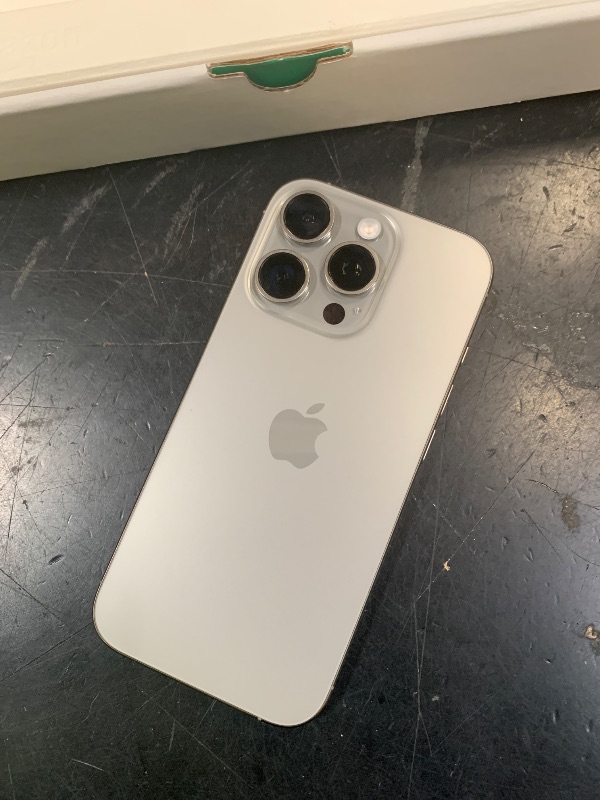 Photo 1 of Apple iPhone 16 Pro, US Version, 256GB, Natural Titanium - Unlocked (Renewed Premium)