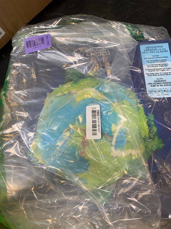 Photo 1 of Fragile (Super Deluxe)