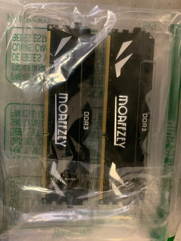 Photo 1 of TEAMGROUP T-FORCE DELTA RGB DDR3 Ram 32GB (2x16GB) 6000MHz PC5-48000 CL30 Intel XMP 3.0 AMD Expo Compatible Desktop Memory Black FF3D532G6000HC30DC01