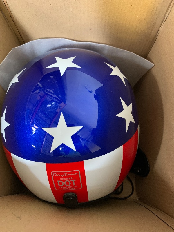 Photo 1 of Daytona Helmets 3/4 Shell Open Face Motorcycle Helmet - DOT Approved, Lightweight & Comfortable, Vintage Design for Scooter, Cruiser & Street Bikes - Adjustable Fit, Enhanced Ventilation & Clear Visor