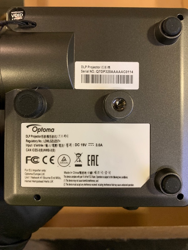 Photo 1 of Optoma Portable LED Projector | 1000 lumens with Auto Focus | ML1050ST+