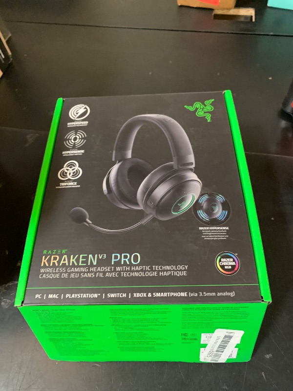 Photo 1 of Razer Kraken V3 Pro Wireless Gaming Headset with Haptic Technology, THX Spatial Audio, 50mm Titanium Drivers, Hybrid Memory Foam Cushions