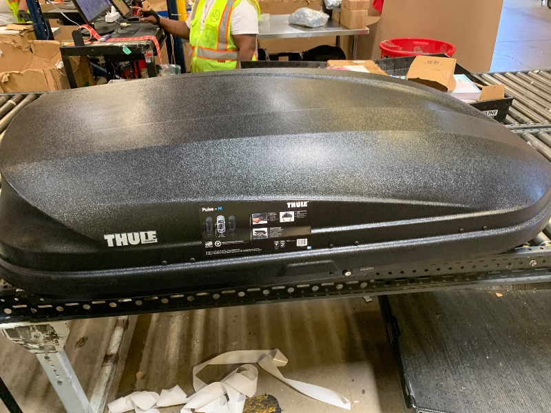 Photo 1 of Thule 614 Pulse Cargo Box, Medium, Black