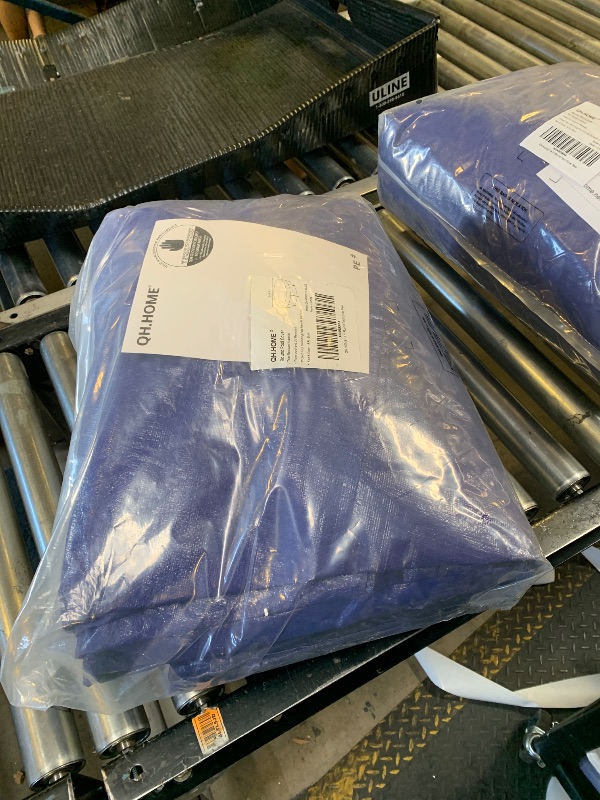 Photo 1 of QH.HOME Round Pool Cover 18 Ft Extra Thick Above Ground Pool Covers with Fast Tightening Patented Ratchet, Tear and Cold Resistant Swimming Pool Cover