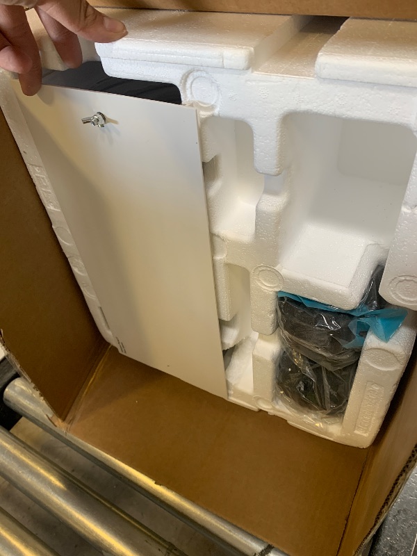 Photo 1 of DREO Portable Air Conditioner 318S, 8000 BTU ASHRAE (5000 BTU DOE) Smart AC Unit for Bedroom with Drainage-free Cooling, Fan&Dehumidifier 3 in 1, APP/Voice/Remote, Quiet Standing AC for Room Indoors
