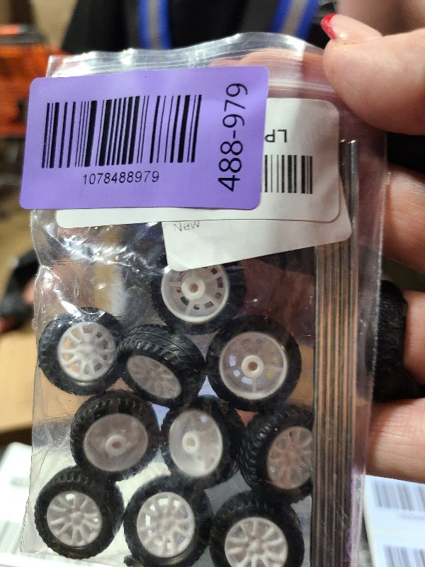 Photo 1 of 10PCS Small Toy Car Wheels 20mm Rubber Tire with 5PCS Shaft Round Axles for for DIY Model Toy RC Car Accessories (2X20MM)