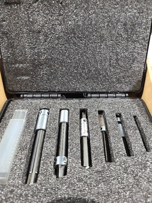 Photo 1 of 18001 Tap Extractor Set Compatible with Walton Tools 6 Piece (3/16"-1/2") 4 Flute, Broken Thread Tap Manual Remover with 24 Spare Fingers and Toolbox