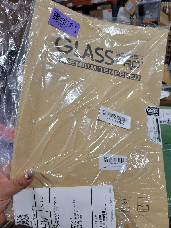 Photo 1 of [2-Pack] 9H Hardness Tempered Glass Screen Protector for HP OmniBook X Flip 16? (16-ar/as0000) & HP OmniBook 7 Flip (16-au0000) 2-in-1 16-lnch Touchscreen Laptop | Anti-Scratch, Bubble-Free, Ultra HD