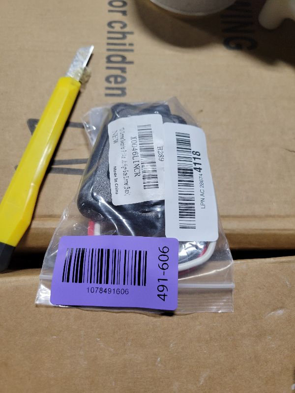 Photo 1 of 12V RV Dimmer Switch Toggle Dimmer Switch 12 Volt DC for Dimmable LED Halogen High Side Light Dimmer Switch for Led Lights Truck Marine and Strip Lighting 1 Pack Black