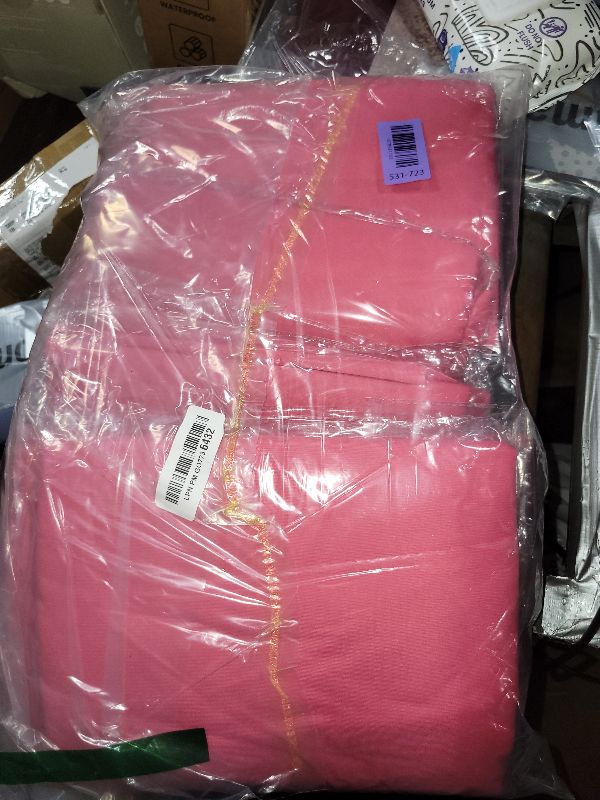 Photo 1 of 10 Packs Hot Pink Polyester Tablecloth 60 x 102 inch Rectangle Table Cloth for 6 Foot Tables Wrinkle Resistant Washable Fabric Tablecloehs Polyester Hot Pink Tablecloths for Party,Wedding, Banquet
