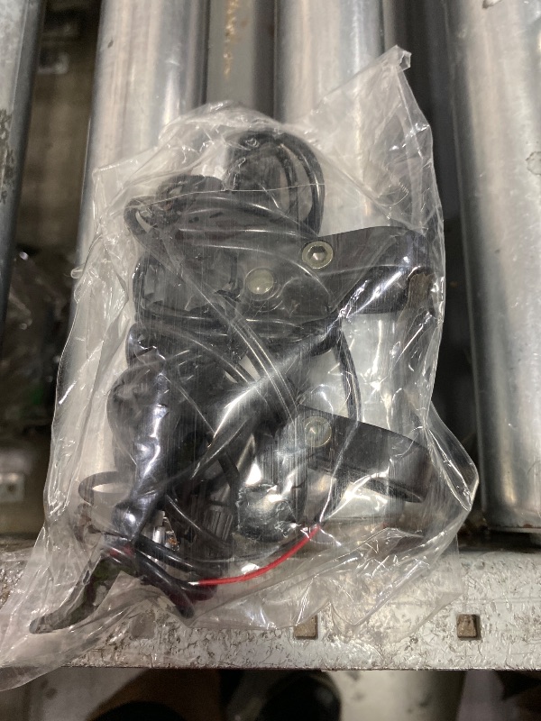 Photo 1 of 1 Pair Brake Lever Universal Aluminum Alloy 4 Finger Brake Levers 2 Wires Left & Right Brake Handles for Electric