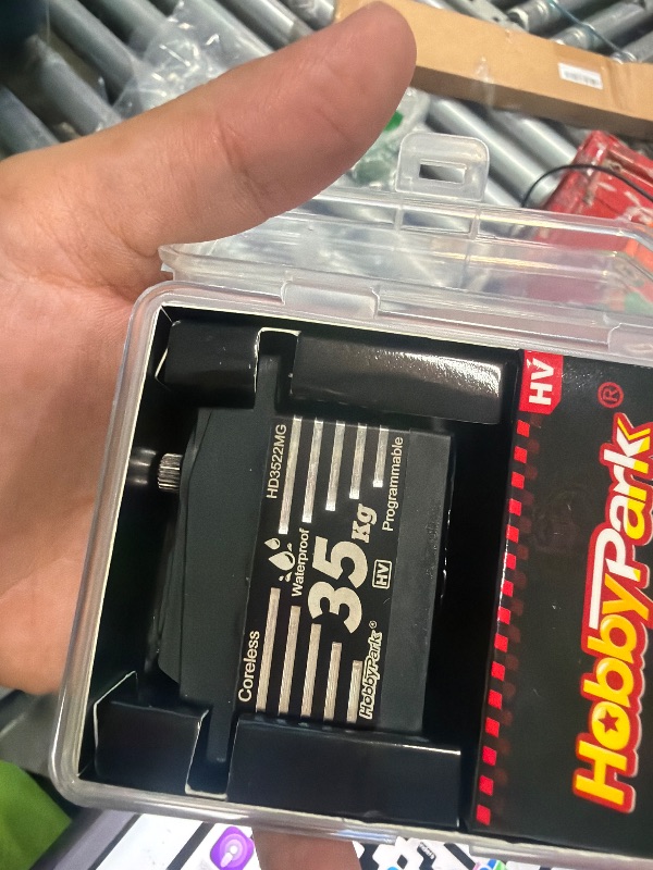 Photo 1 of
HobbyPark Waterproof 35KG High Torque Servo Motor Coreless Metal Gears Digital RC Steering Servo and 25T Servo Horn for 1/8 1/10 1/12 RC Crawler RC Trucks RC Cars Robots DIY 180° HV Fast, Powerful