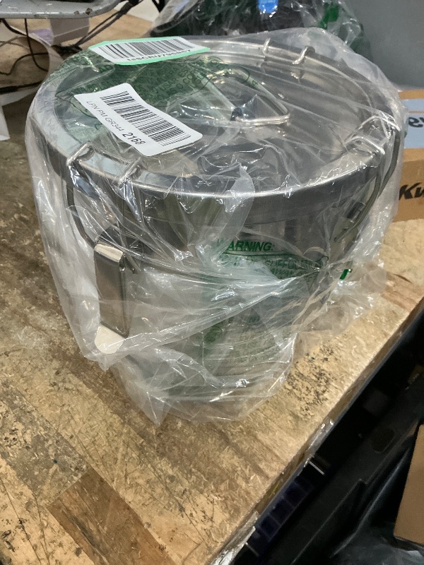 Photo 1 of **LID SEAL HAS DAMAGE** Verdeho stainless steel food storage containers with lids lock clips airtight container large airtight for rice flour sugar grain coffee bean storage containers Kitchen jar (1.59gal/6L)