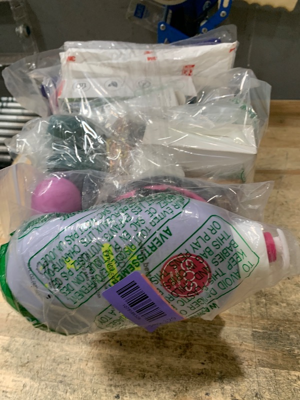 Photo 1 of ** SOLD AS IS BUNDLE OF MISCELLANEOUS AND SORTED GOODS **