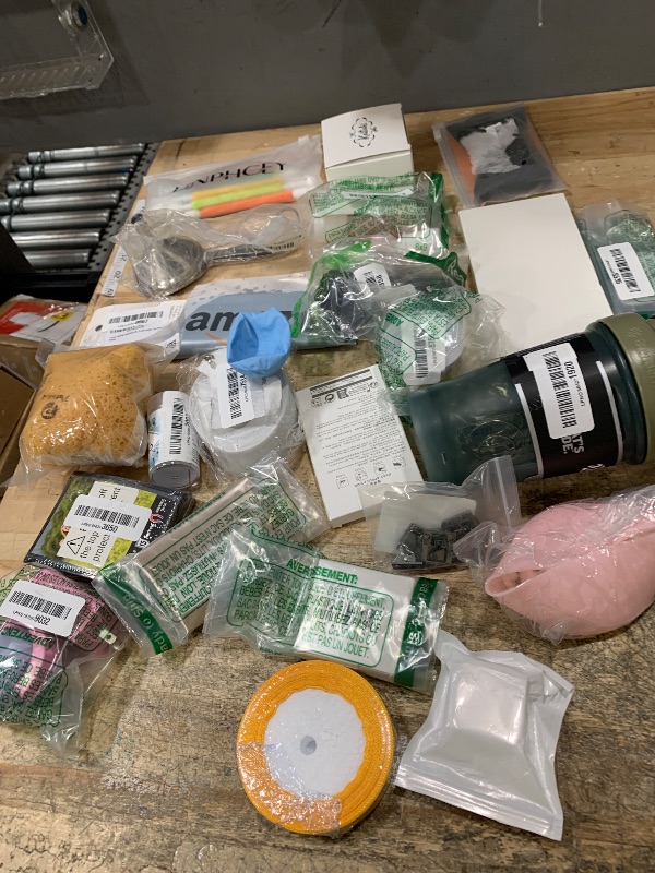 Photo 1 of ** SOLD AS IS BUNDLE OF MISCELLANEOUS AND SORTED GOODS **