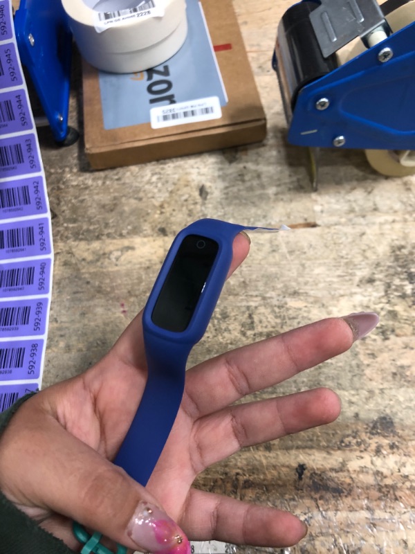 View 2 of ***MISSING PARTS***
BIGGERFIVE Vigor 2 L Kids Fitness Tracker Watch for Boys Girls Ages 5-15, Activity Tracker, Heart Rate Sleep Monitor, IP68 Waterproof, Pedometer, Calorie Step Counter Watch, Blue