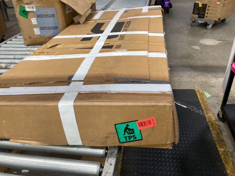 Photo 1 of **** PARTS ONLY****
DAMAGED ------ Rough Country Hard Flip-Up Tonneau Cover for Toyota Tacoma (2016-2023) - Fits 5' Bed, Tri-Fold Aluminum Truck Bed Cover, Weatherproof w/Full Bed Access