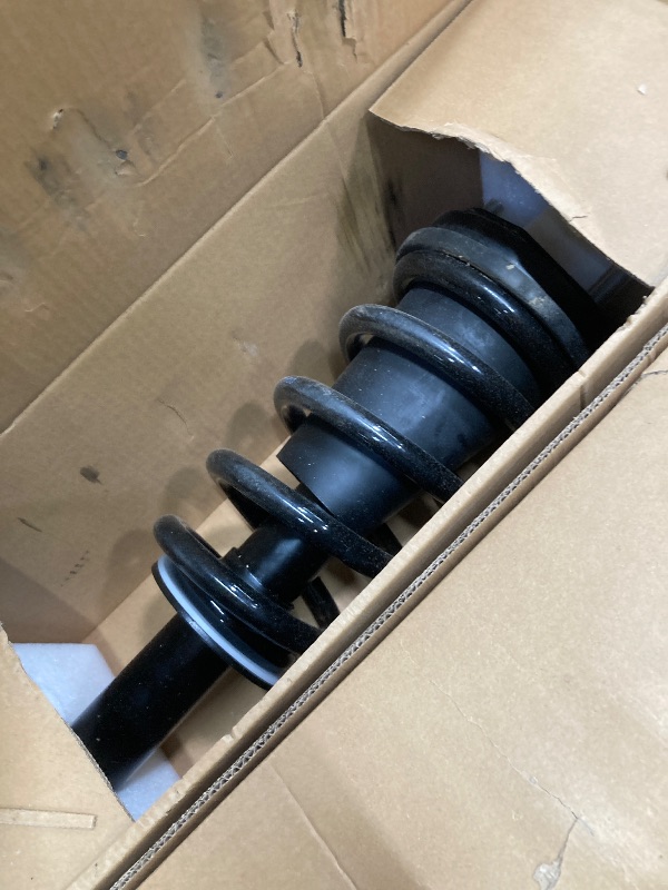 Photo 1 of *Dirty* 2PCS Front Shock Absorber Struts Assembly Air Suspension Compatilbe for 2015-2020 Cadillac Escalade Chevy Tahoe Suburban Silverado GMC Sierra 1500 Yukon XL 84176631