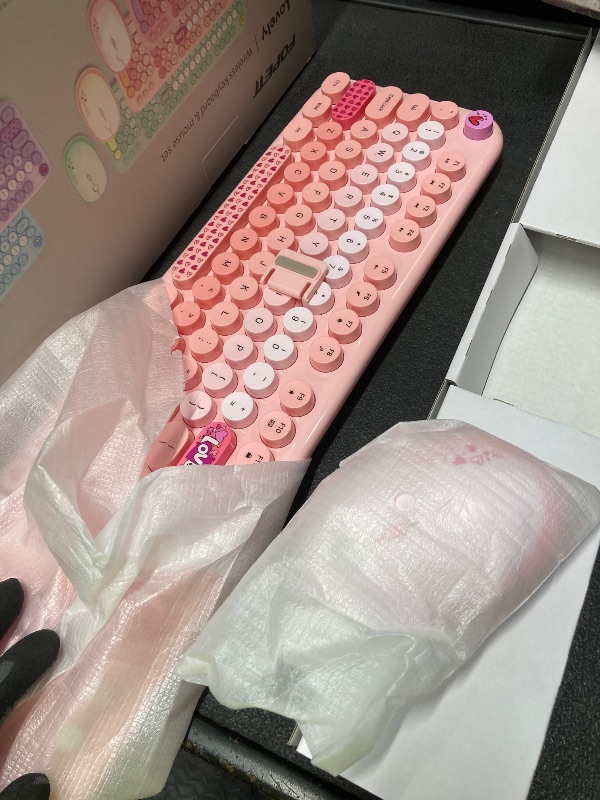 Photo 1 of *Stand broken* Wireless Keyboard and Mouse Combo, 104 Round Keys Full-Size Cute Colorful Pink Cordless Keyboard and Mouse with Retro Typewriter for PC/Mac/Laptop/Tablet/Computer/Windows Pink