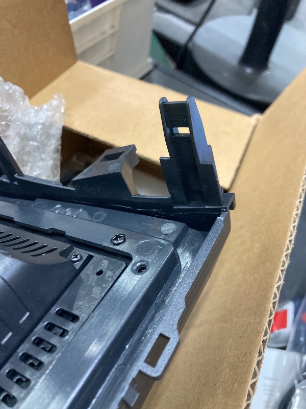 View 4 of *end piece cracked* [4+64G] Upgrade Car Radio for Toyota Corolla 2006-2012: 9 inch IPS Touchscreen Android Corolla Stereo - Wireless Carplay and Android Auto, DSP, 5G/WiFi, GPS, Custom Homepage + AHD Backup Camera