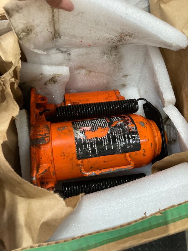 Photo 1 of ***MISSING PIECES -SELLING AS IS *** VEVOR Air Hydraulic Bottle Jack, 20 Ton/40000 LBS All Welded Bottle Jack, 10.4-19.7 inch Lifting Range, Manual Handle and Air Pump, for Car, Pickup, Truck, RV, Auto Repair, Industrial Engineering