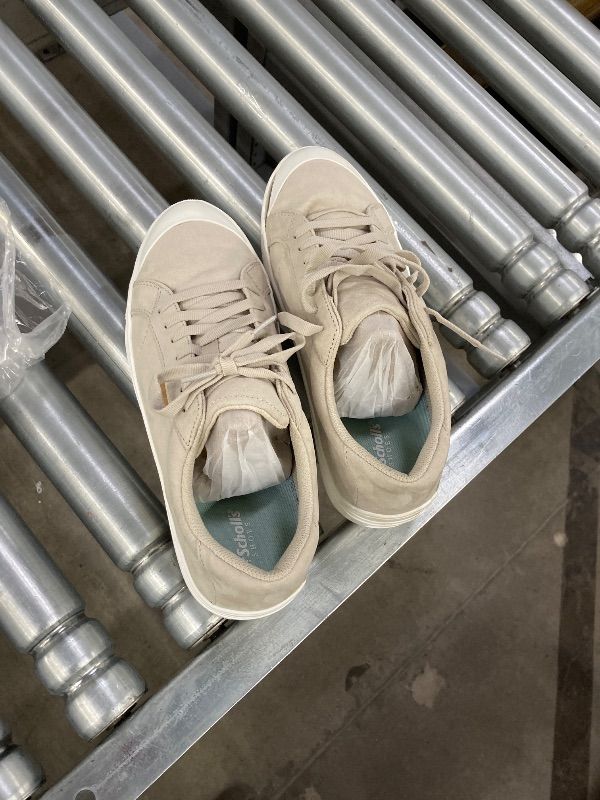 Photo 1 of ***USED-DAMAGED -SELLING AS IS *** Dr. Scholl's Shoes Womens Time Off Sneaker Oyster Microfiber 10 M