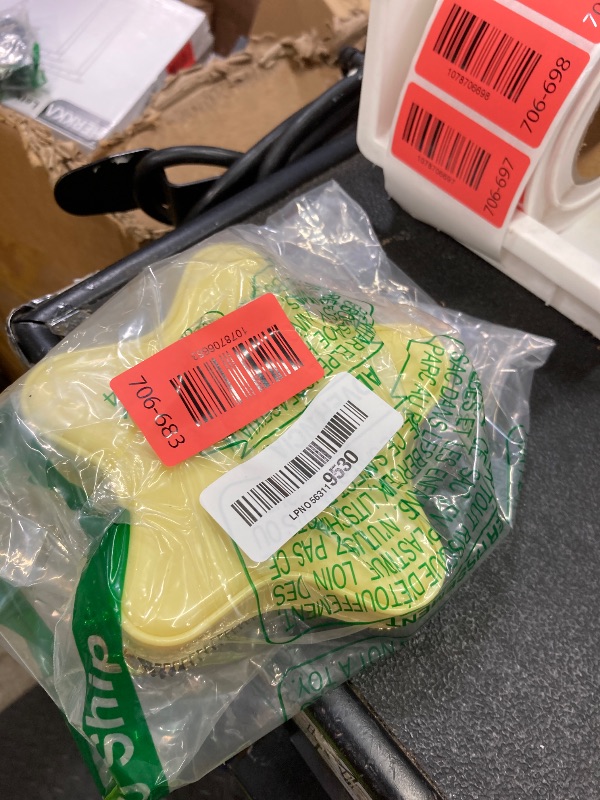 Photo 1 of ***Chain is broken***SOIMISS Star Crossbody Bag: Small Yellow Cartoon Shoulder Purse with Chain Strap for Teens and Young Adults - Lightweight for Casual Outings TravelDaily Use***Chain is broken***