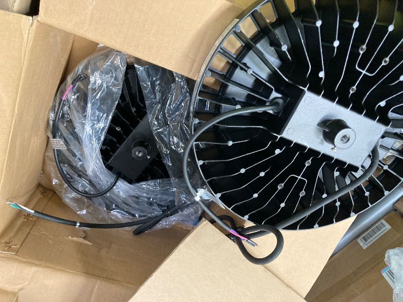 Photo 1 of ***PRICE SHOULD BE $120**DISMISS LISTED PRICE***HYPERLITE UFO Led High Bay Light 150W 21,750lm 5000K 1-10V Dimmable High Bay Led Lights UL Listed US Hook 5' Cable Led High Bay Lights Alternative to 650W MH/HPS for Gym Factory Warehouse 2-PACK***PRICE SHOU