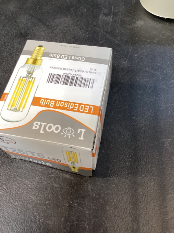 Photo 1 of Dimmable E12 LED Frosted Bulbs 4W E12 Edison Light Bulbs Warm White 2700K Candelabra Incandescent Bulbs 40W Equivalent T6 Vintage LED Filament Edison Candle Bulb with Decorative,400lm, 6Pack.
